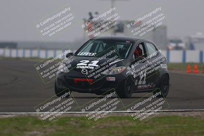 media/Jan-18-2026-CalClub SCCA (Sun) [[8bc6468723]]/Group 3 Race/Turn 1/